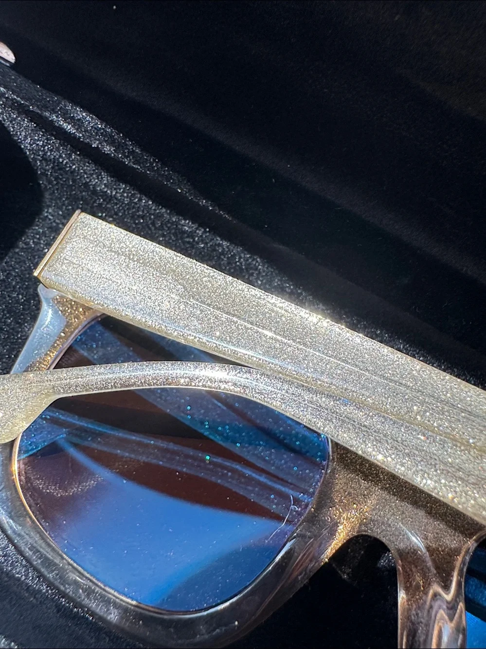 New! Alice + Olivia Champagne Glitter Sunglasses with Brown Lenses and case